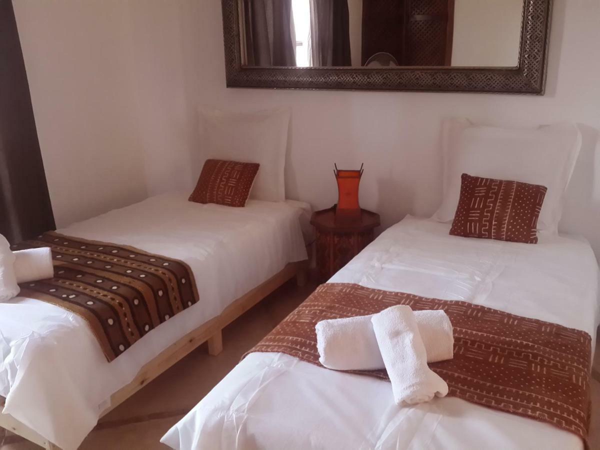 Parfums D'Etoiles Hotel Aguerd  Buitenkant foto